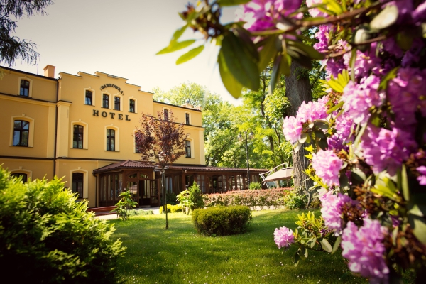 Hotel Dąbrówka